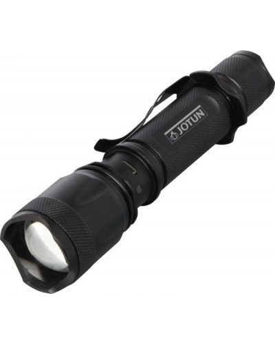 Mears - ładowalna latarka taktyczna o mocy 5W